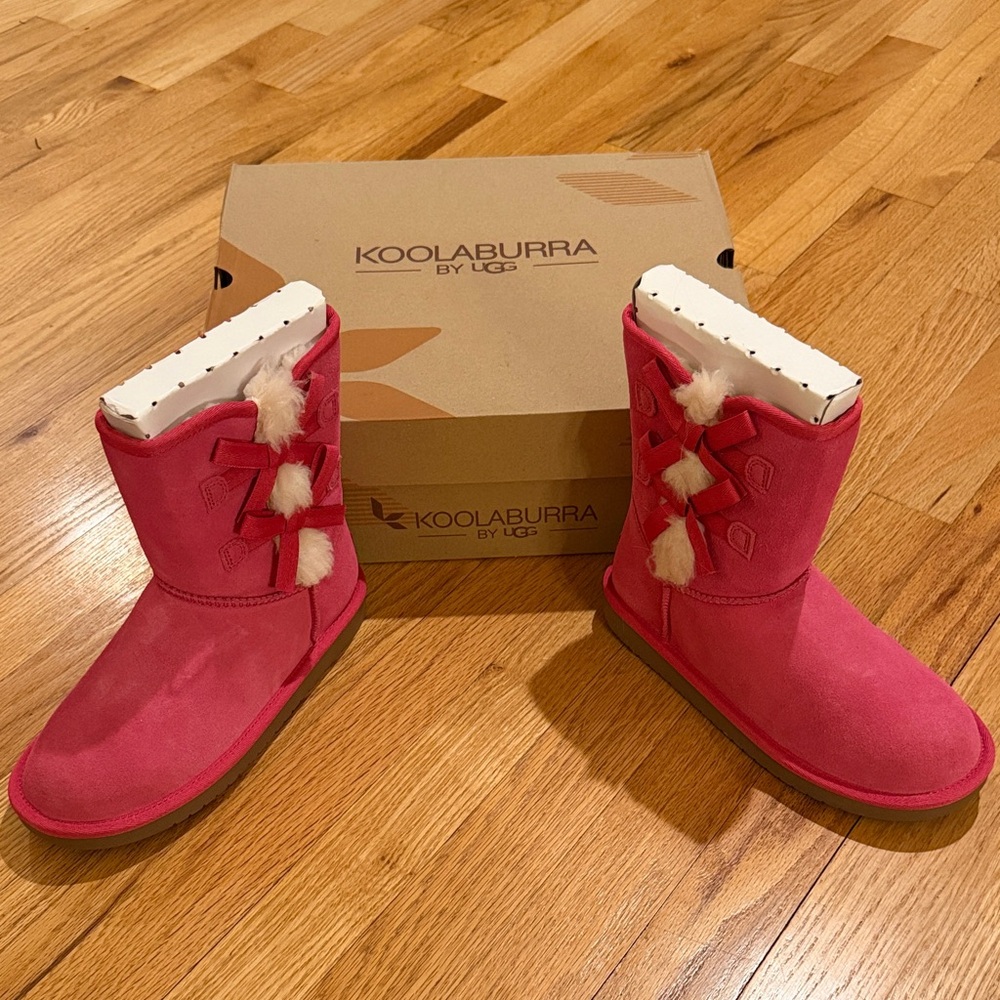 Koolaburra by UGG Pink Boots with Bows